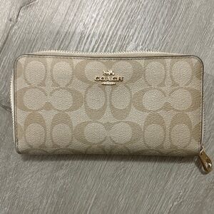 Coach Tan Signature Zip Wallet